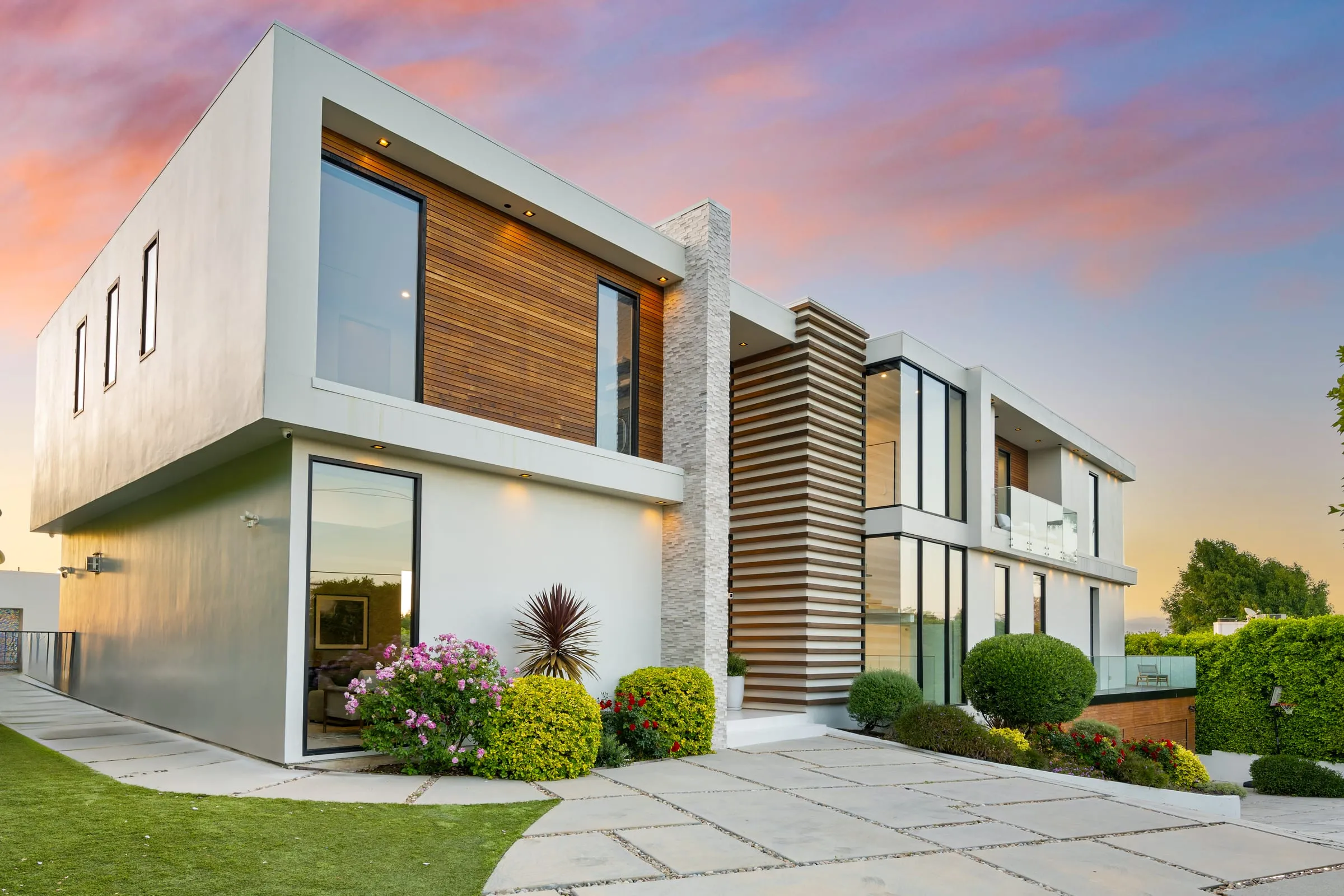 Modern house exterior at sunset in Lahore